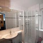 Akzent Hubertus Otel 3*
