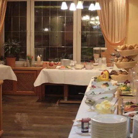 Akzent Hubertus Hotel 3*