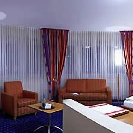 Akzent Hubertus 3*