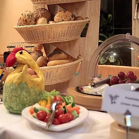 Akzent Hubertus Hotel 3*