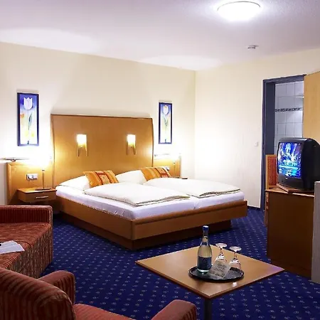 Hotel Akzent Hubertus 3*