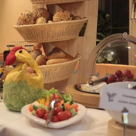 Hotel Akzent Hotel Hubertus 3*